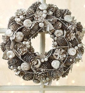 winter's-frost-wreath
