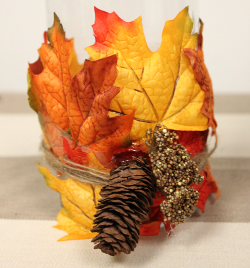 leaf vase with tying the leaves
