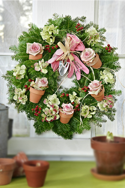 christmas wreath ideas with Gardener Christmas Wreath idea