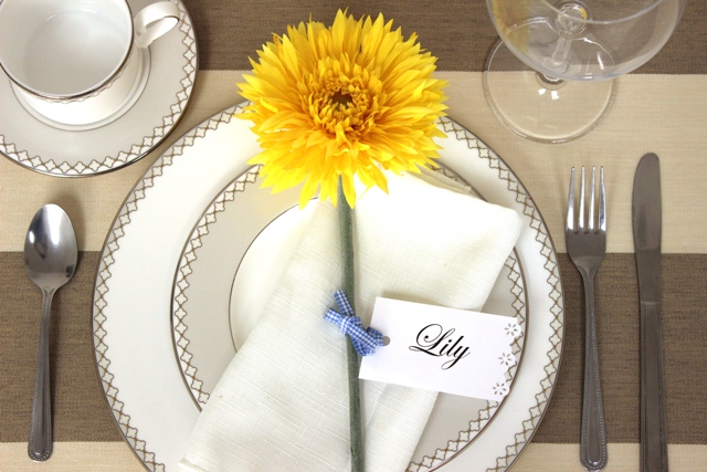 DIY Flower Place Card