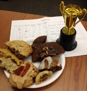 Cookie Competition with Web Marketing