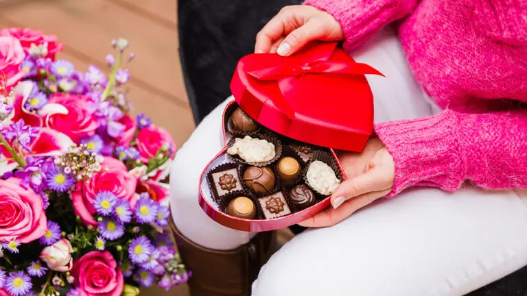 Valentine’s Day Symbols: Origins, Meanings, and Significance