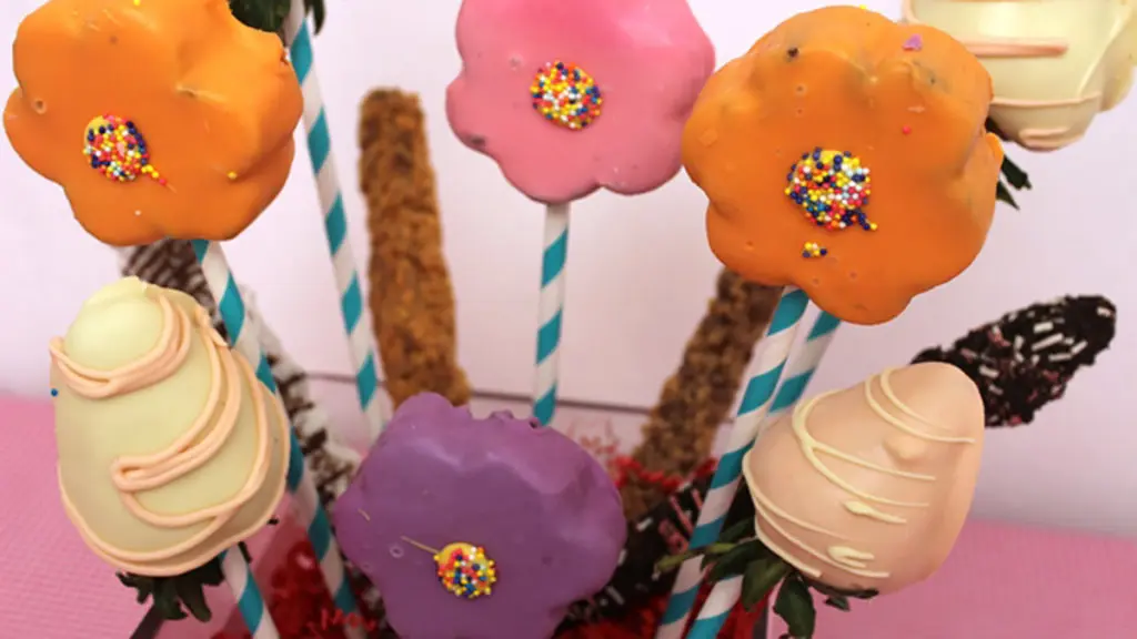 How to Make Chocolate Lollipops - Powered By Mom