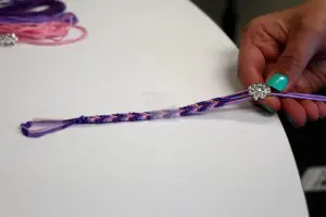 friendship-bracelet-add-bead-2