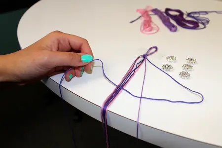 How to Make Friendship Bracelets – 1800Flowers Petal Talk