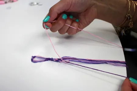 How to Make Friendship Bracelets – 1800Flowers Petal Talk