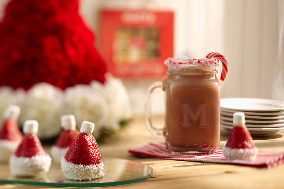 Hot chocolate in mug