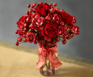 rose-hips-flower-arrangement-mason-jar