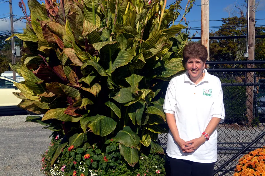 Michelle at Smile Farms