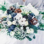winter wedding flowers hero