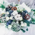 winter wedding flowers hero