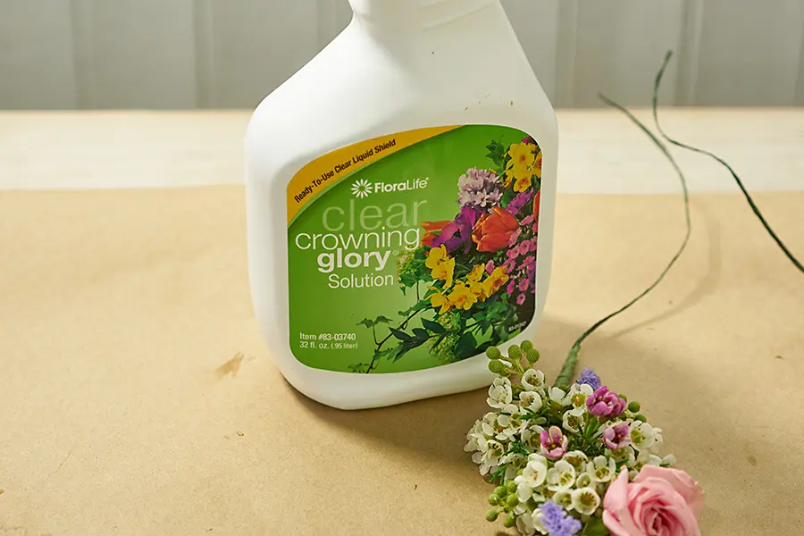 Crowning Glory Flower Spray 32 Fl. Oz