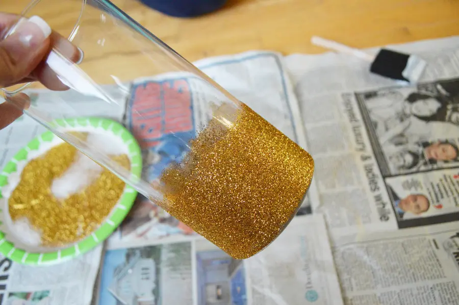 glitter-vase