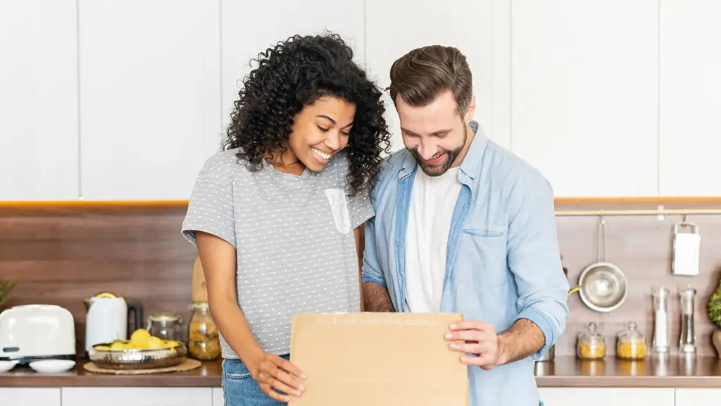 gifts for new homeowners hero