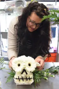 flower skull halloween floral arrangement