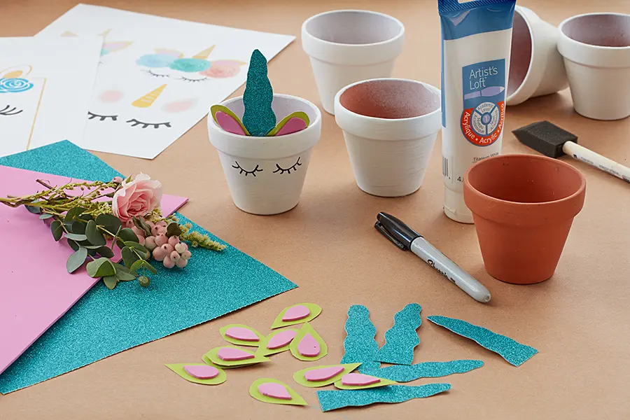 unicorn decorations with materials for mini unicorn planters