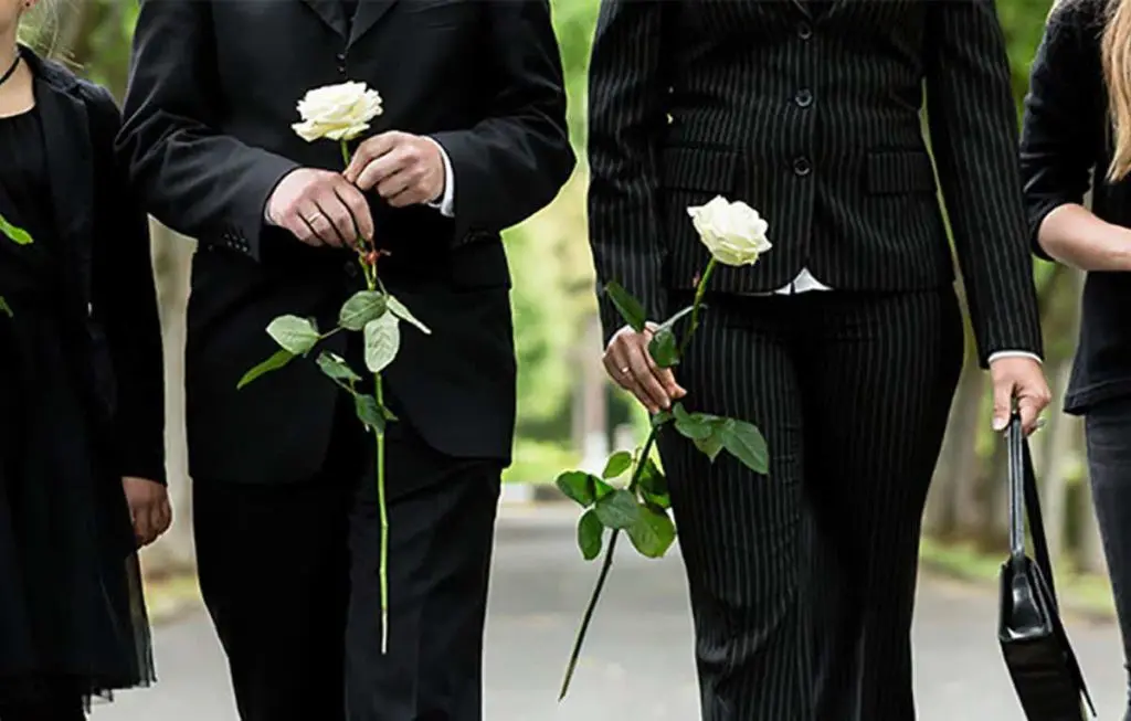 Meanings of Traditional Funeral and Sympathy Flowers