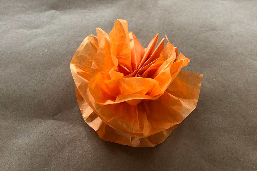 halloween craft for kids separate tissue paper