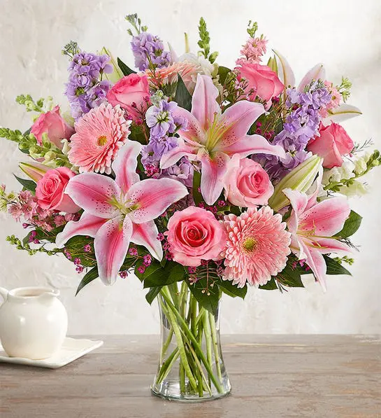 Gifts for empty nest moms with flower bouquet