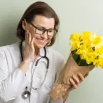 Nurse with yellow flowers