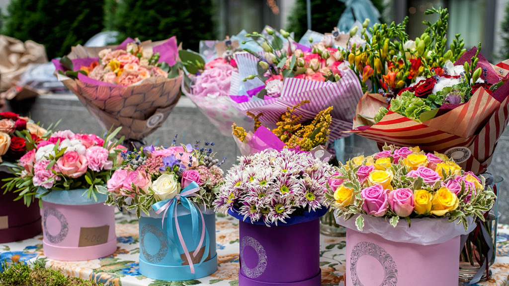 Bouquets of flowers at the market