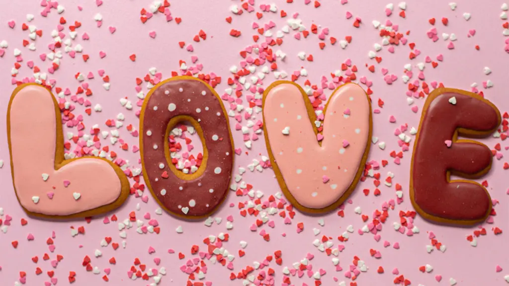 Cookies spelling out "love"