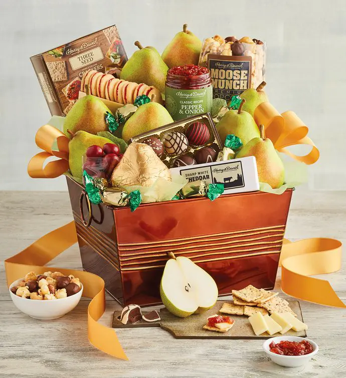 Photo of the Grand Signature Gift Basket, a great gift to employees