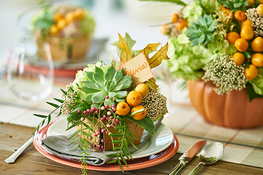thanksgiving decorating ideas with Thanksgiving flower arrangement