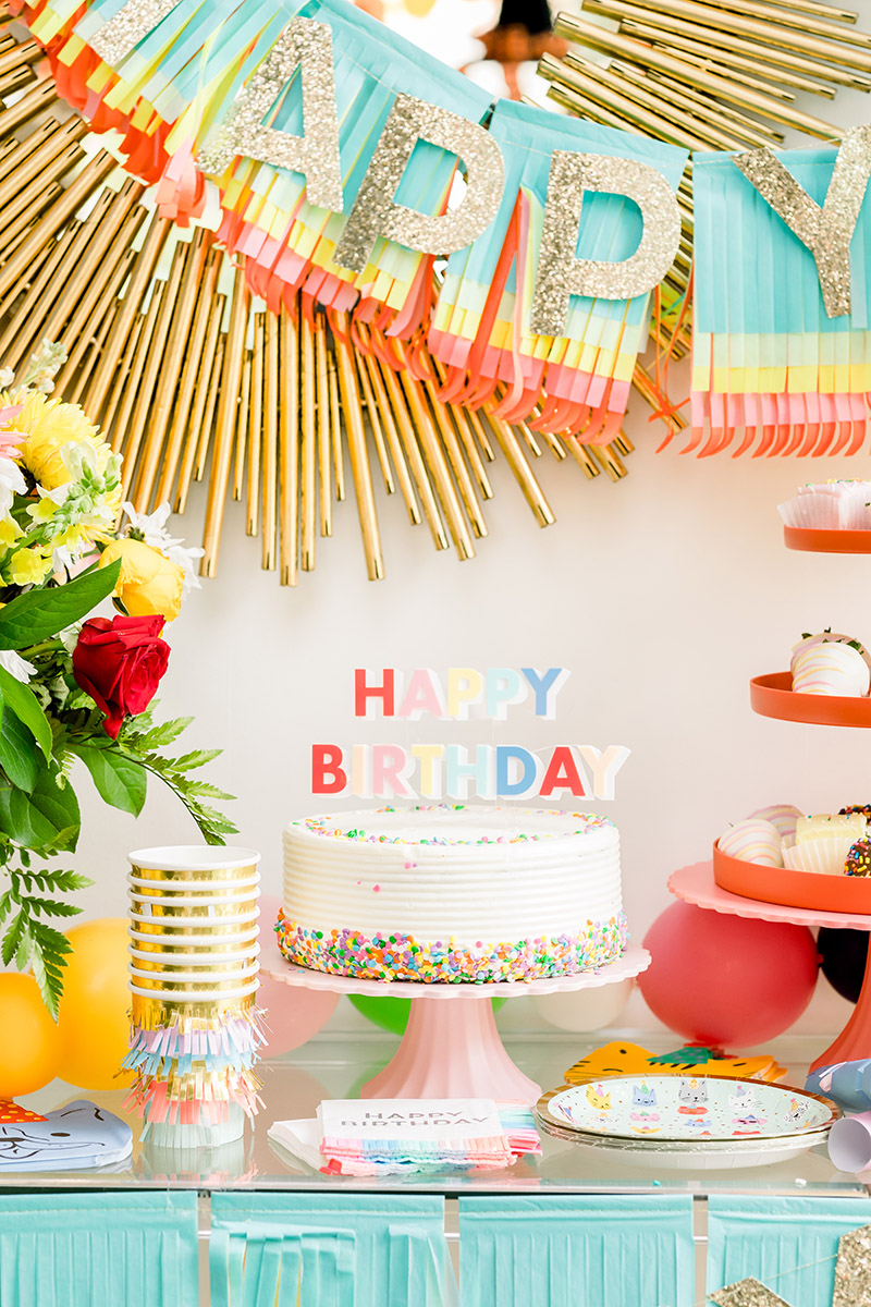 birthday quotes with birthday cake and decorations