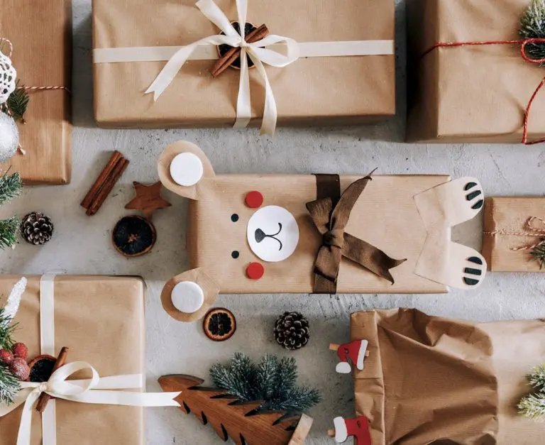 Expert Holiday Gift Wrapping Tips with Festive Finds