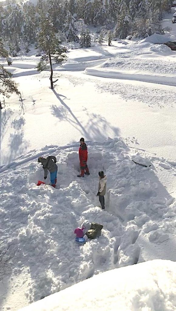 hygge with norwegians in winter