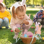 easter egg hunt ideas: kids hunting for easter eggs