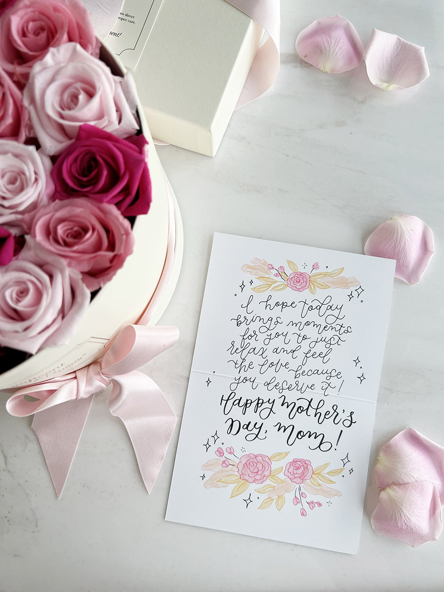 a photo of mother's day card message ideas: card with roses