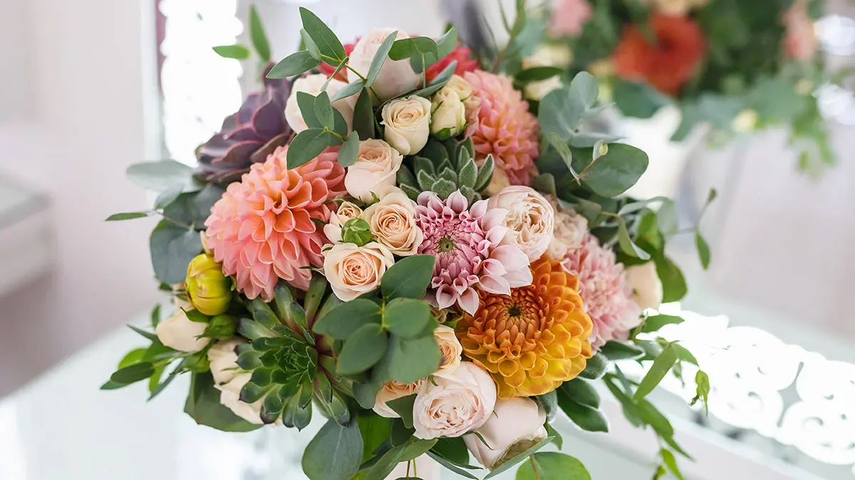 Wedding flowers on sale summer