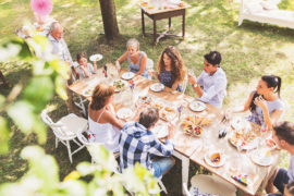 9 Steps to Throwing the Perfect Backyard Party