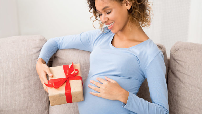 Gifts for pregnant women with pregnant woman golding gift