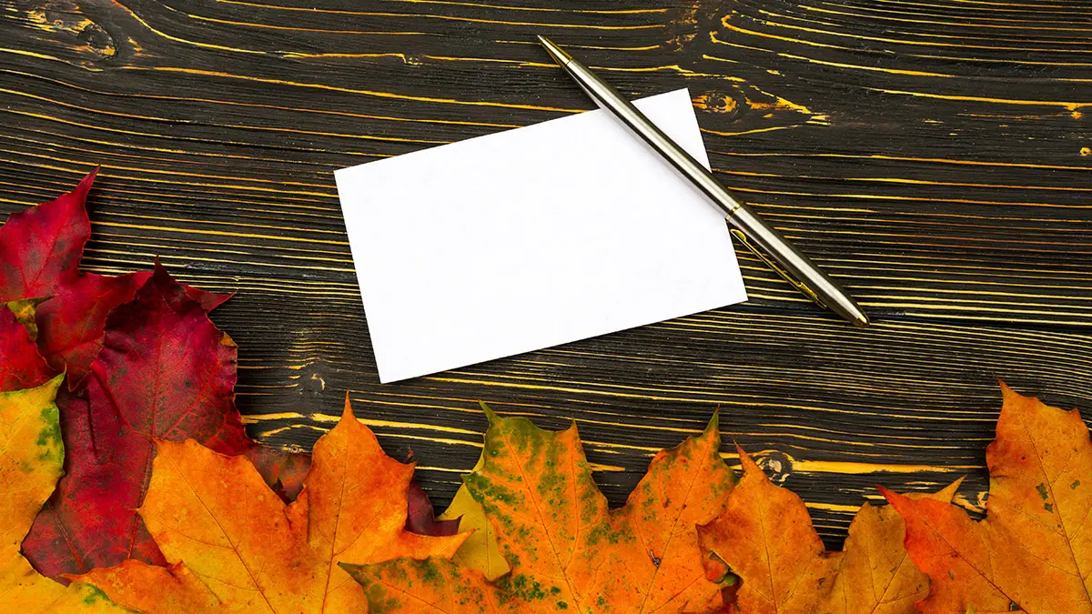 Thanksgiving greetings card with leaves