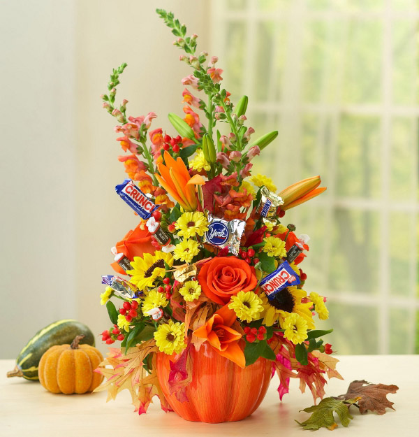 halloween centerpieces with Halloween flower arrangement with Halloween candy