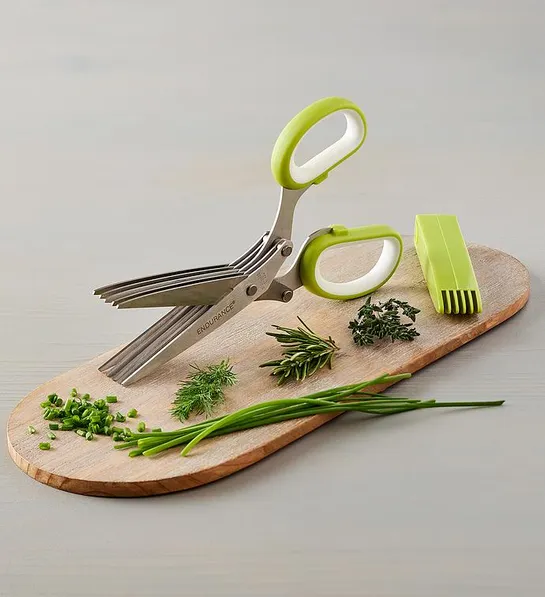 best hostess gift ideas with herb scissors