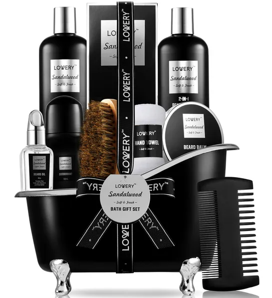 gift guide with grooming kit for men