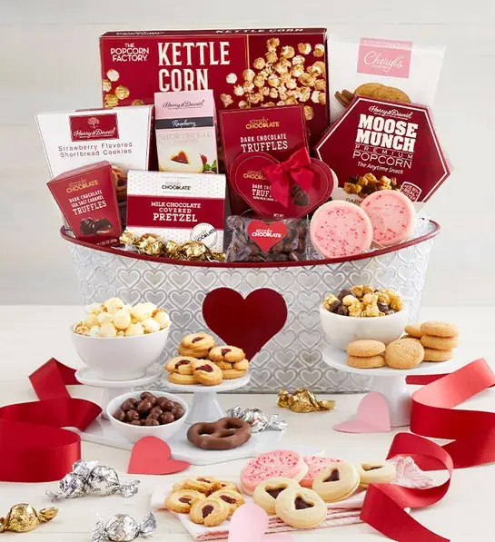 Valentine's day tips for guys with True Love Gift Basket