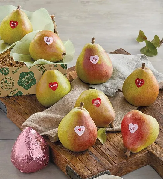 Valentines Day Pears Gift Box
