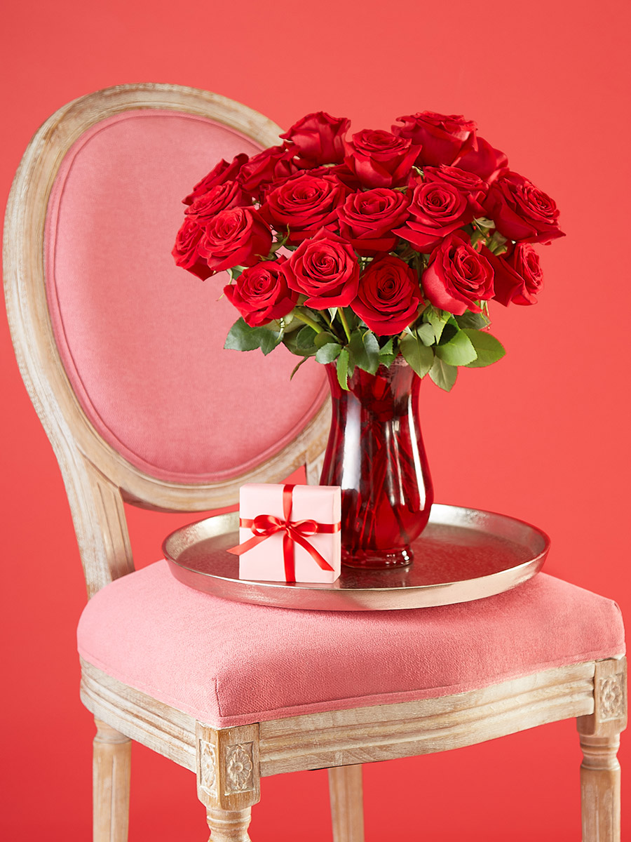 single on valentines day with roses on a chair