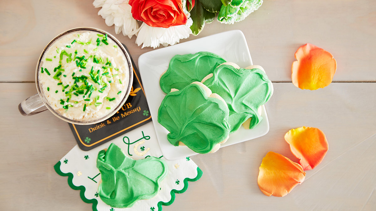 st. patricks day gift ideas with cookies and flowers
