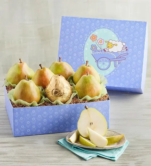 Easter gift ideas with Royal Verano® Pear Easter Gift Box
