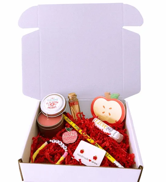 teacher gifts with teacher gift box