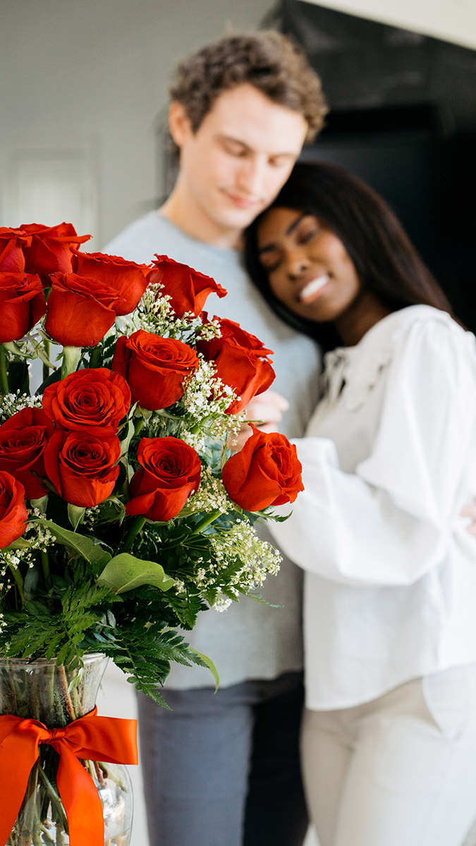 flower quotes couple embracing