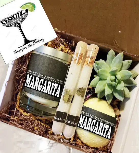 Bosss Day Gift Ideas Cocktail Succulent Spa Gift Box