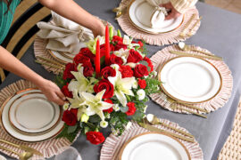 How to Design a Festive Holiday Tablescape