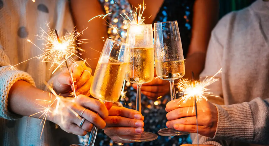 new years quotes hero